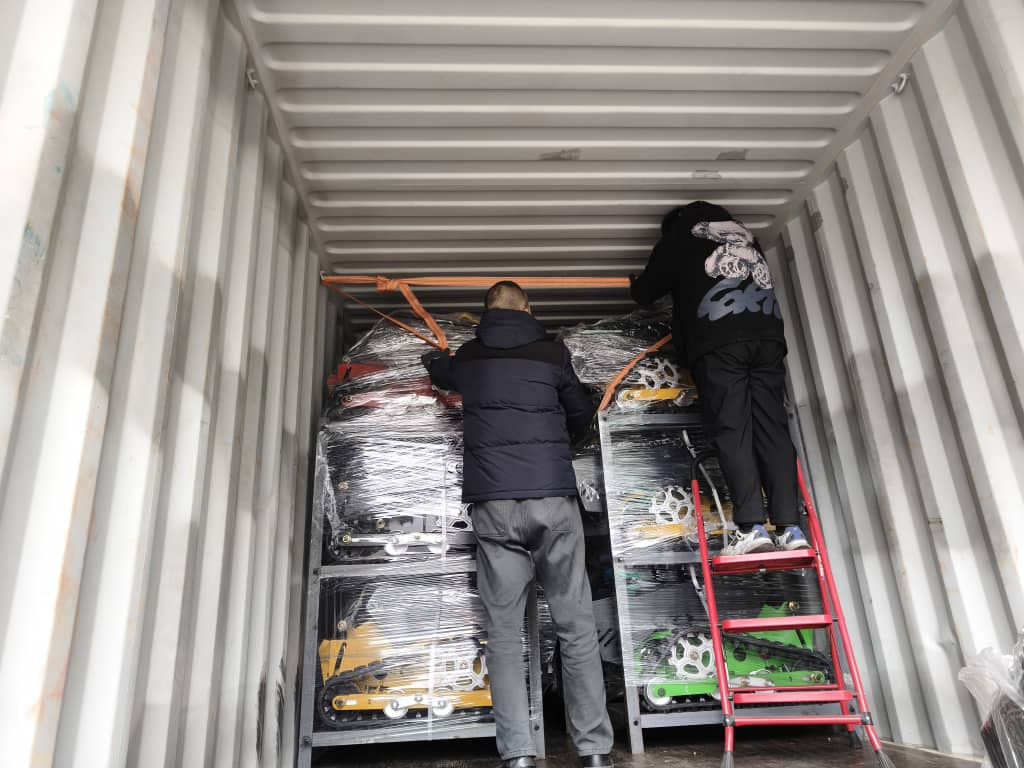 Melbourne mid January Container - Tank 600mm 9Hp Remote Control Lawn Mower